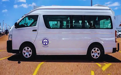 Airport Maxi Taxi